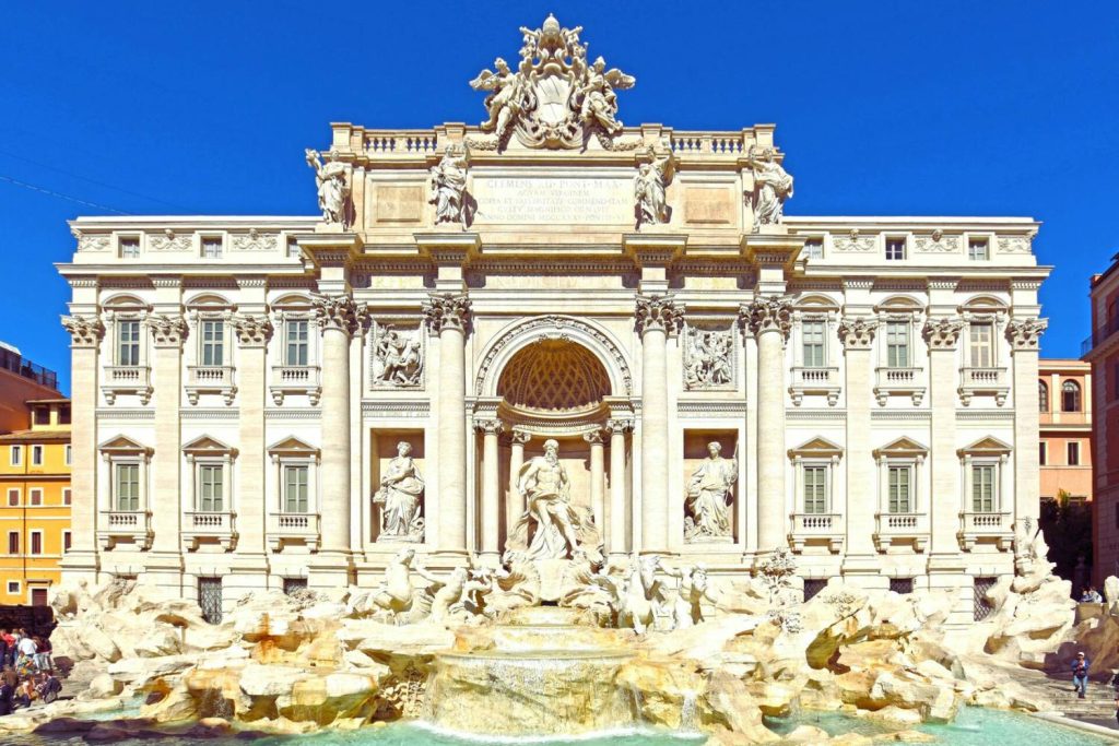 The magnificent Trevi Fountain